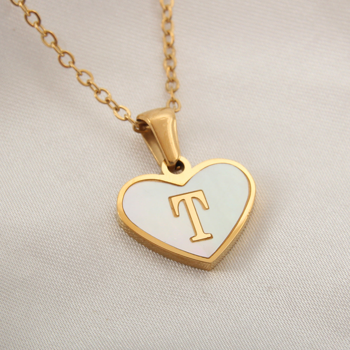 Necklace Premium
