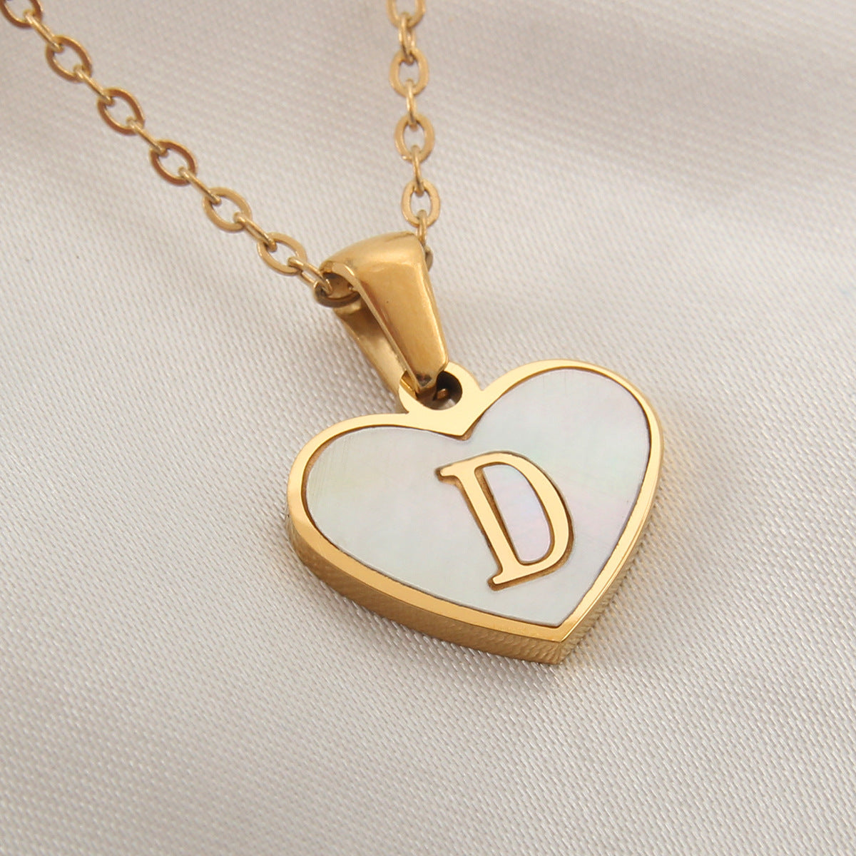 Necklace Premium