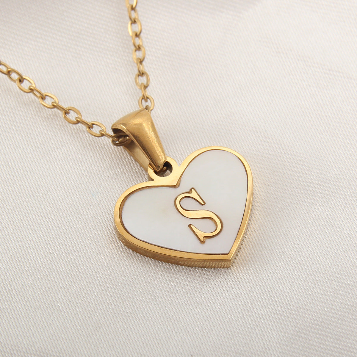 Necklace Premium